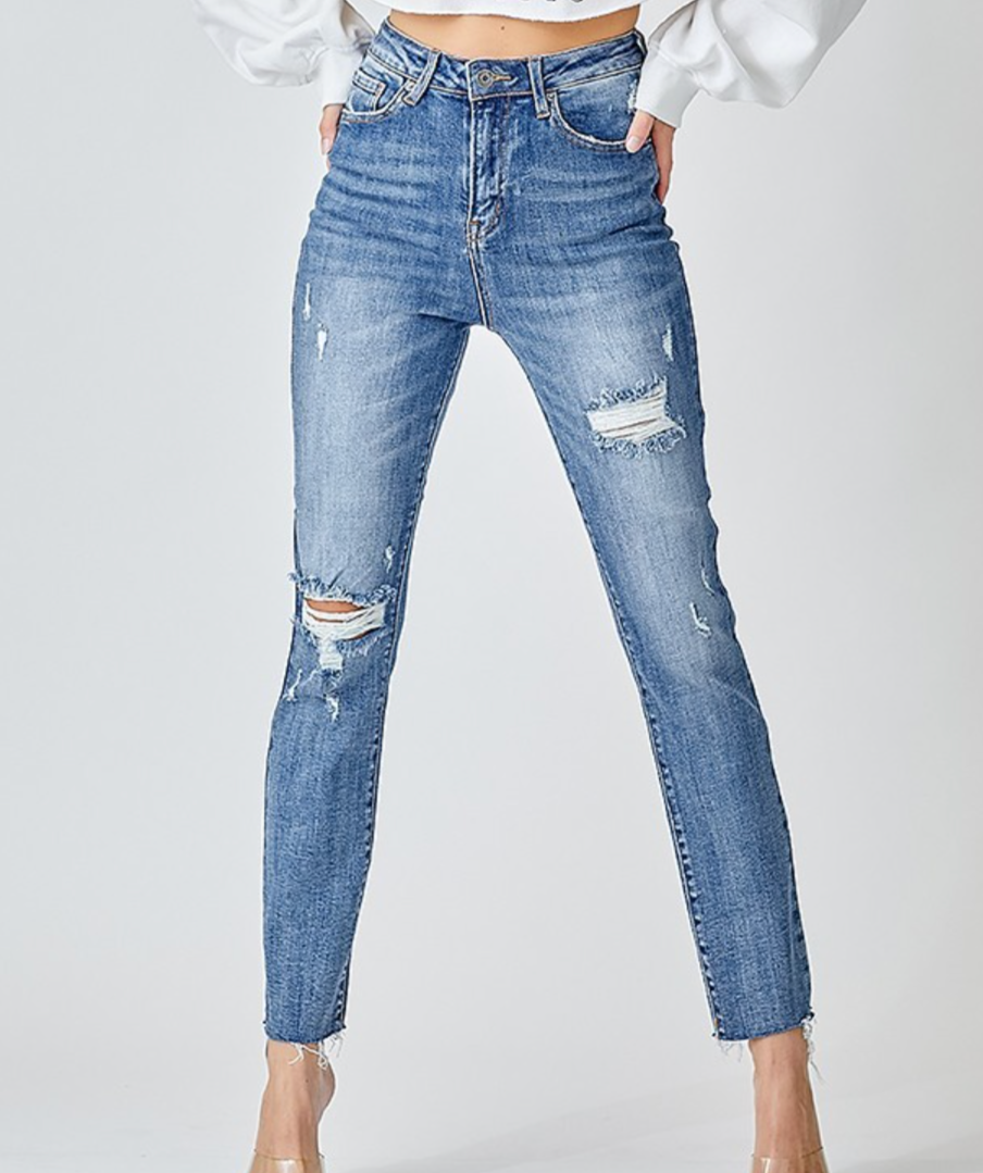ripped risen jeans